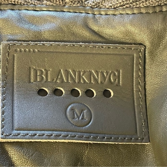 ✅HOST Pick✅ Blank NYC Open Style Jacket, Medium - Picture 5 of 8